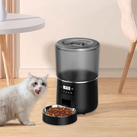 distributeur automatique croquettes chat