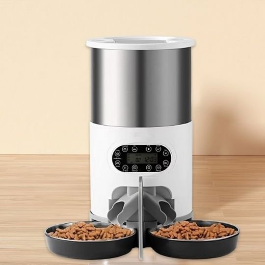 distributeur automatique croquettes chat