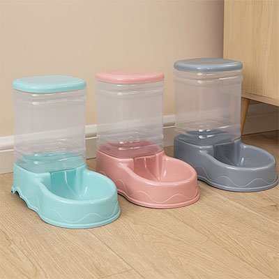 Distributeur de croquettes pour Chat