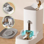 distributeur de croquettes pour chat