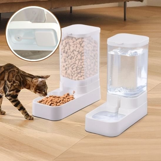 distributeur de croquettes pour chat